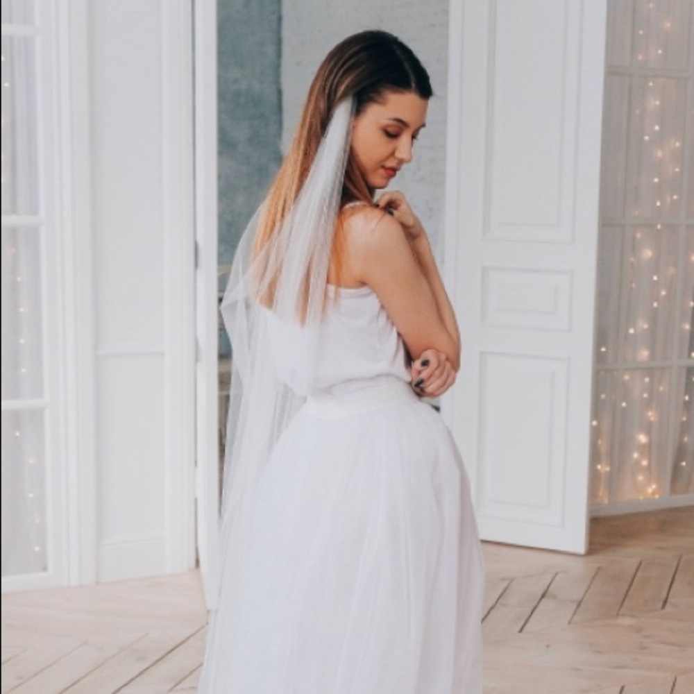 Single-tiered Draped Wedding Veil